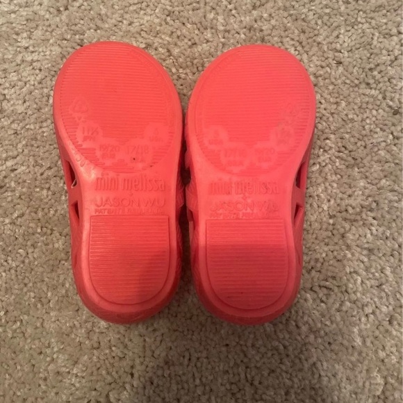 Mini Melissa - Picture 6 of 7